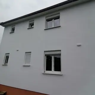 Stambeni objekat sa novom stolarijom, Podgorica i Crna Gora